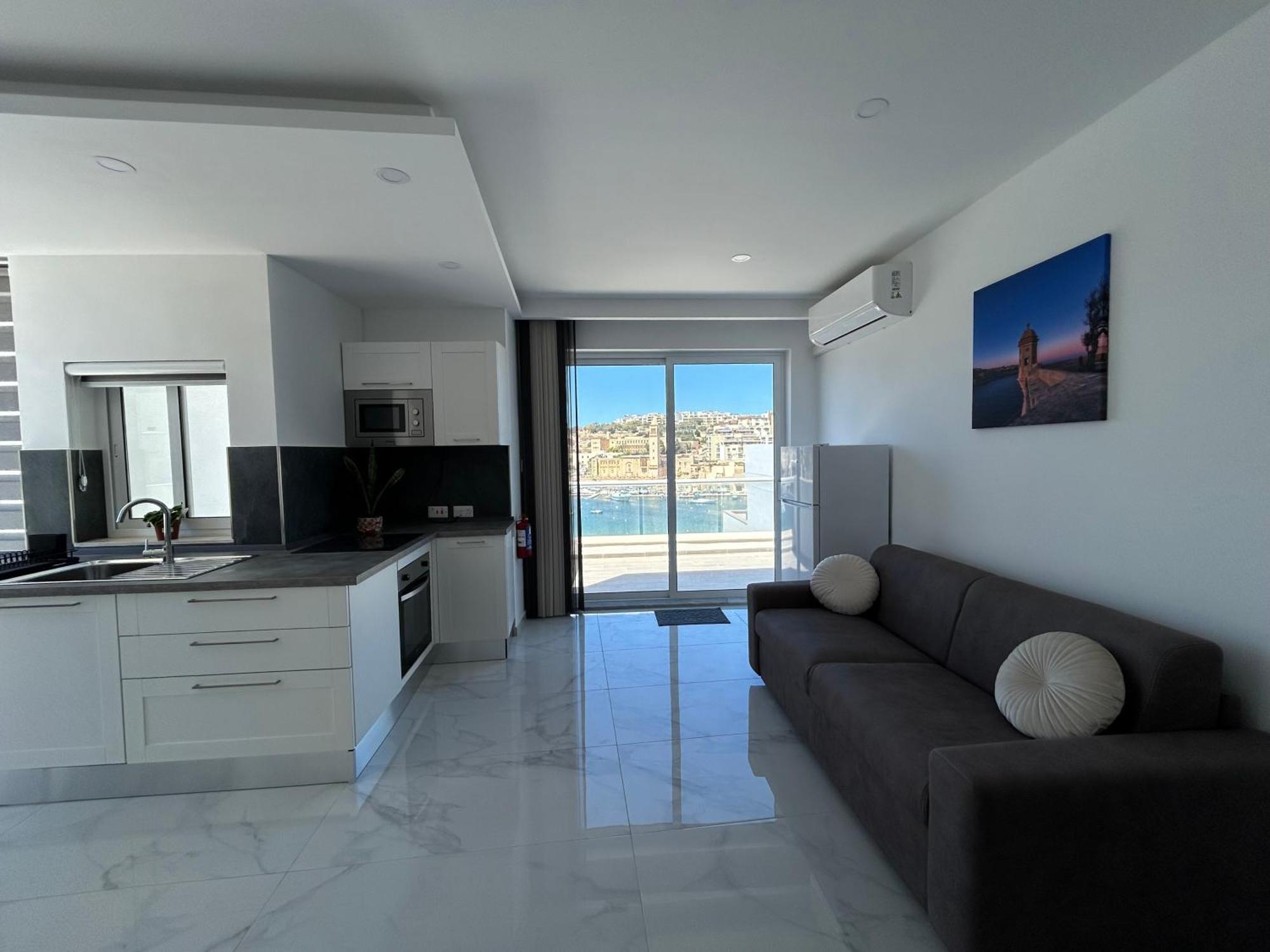 Seaview Setters Penthouse Marsaskala Lägenhet Exteriör bild